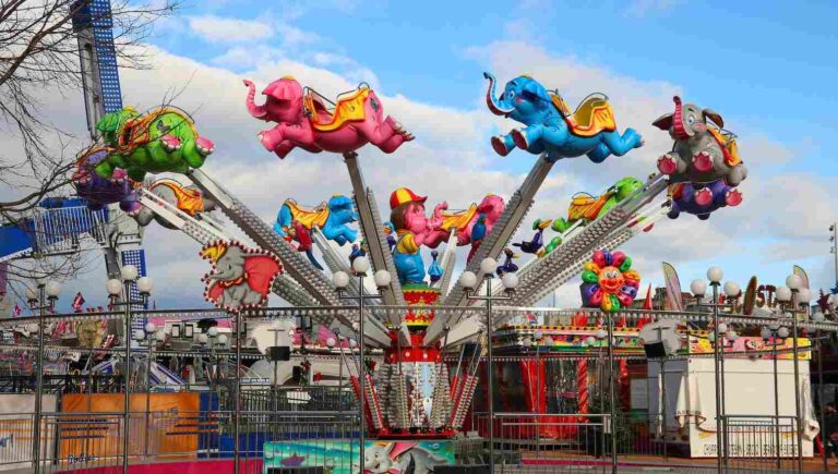 Imagen de una atracción de un parque temático